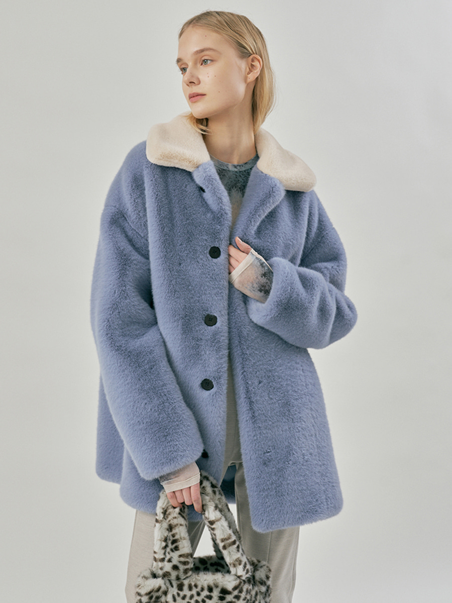 ★ 연예인협찬상품세일 ★ Molliolli Mare Eco Fur Coat [Sky Blue]